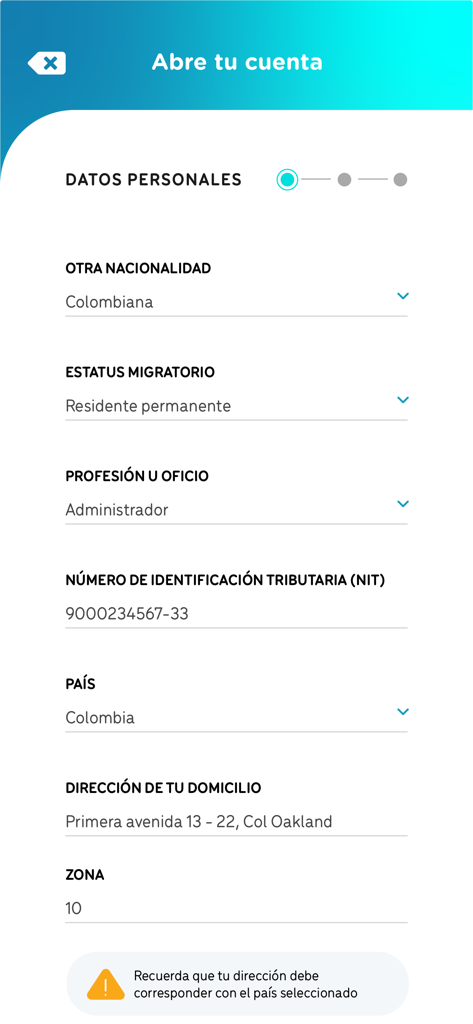 YOLO - Pantalla de registro de la app YOLO mostrando campos de datos personales para abrir una cuenta bancaria