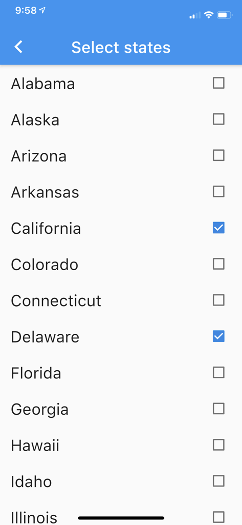 Approach Charts - 접근 차트 앱에서 FAA 항공 차트에 대한 지역을 선택하기 위한 확인란과 함께 미국 주 목록을 보여주는 화면.