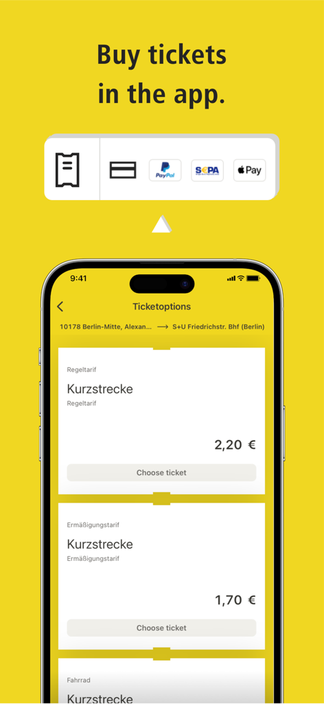 Interface de l'application BVG Fahrinfo affichant les options de billets de transport de Berlin et les méthodes de paiement sans argent liquide, y compris Apple Pay et PayPal.