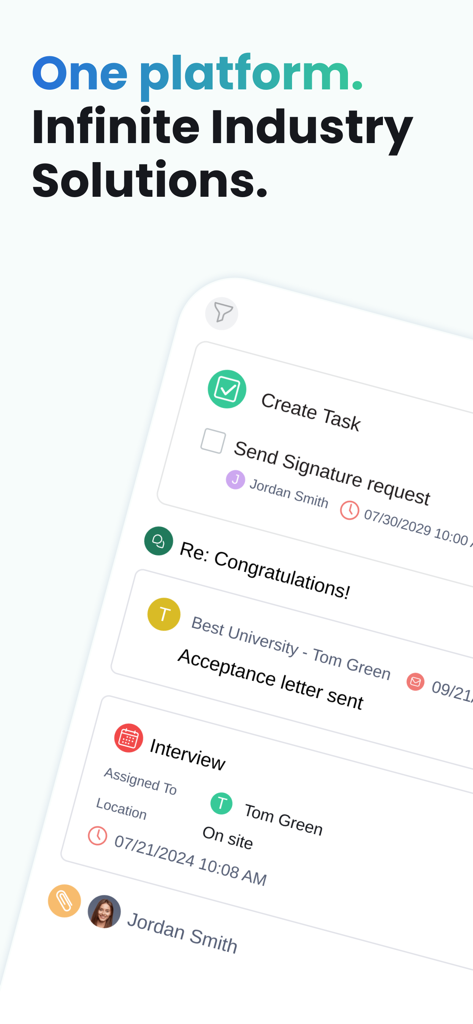 Fireberry - Interface do aplicativo móvel Fireberry exibindo gerenciamento de tarefas e soluções de negócios.