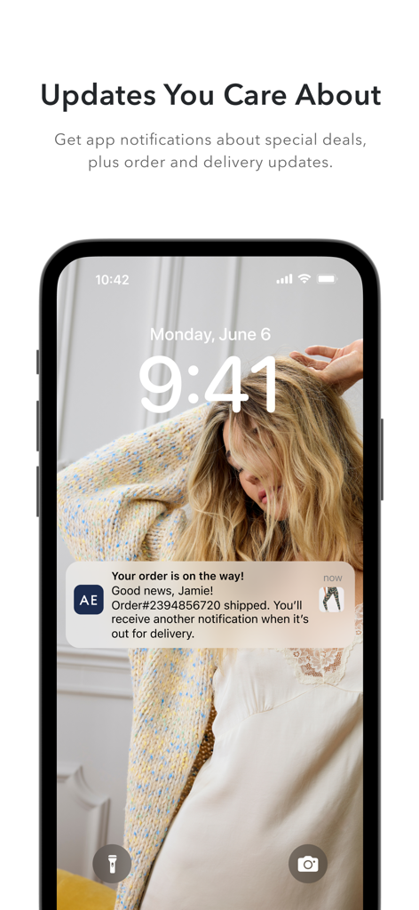 Una schermata di smartphone che mostra una notifica di spedizione dall'app AE plus Aerie.