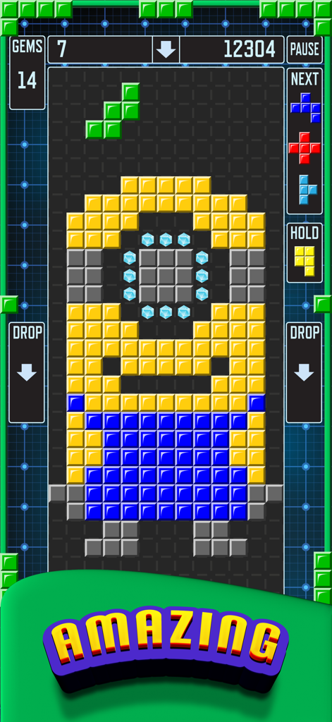 Pentix Nova - Falling Blocks - Gameplay of Pentix Nova showing falling blocks arranged to form a character shape.