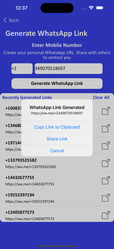 DualChat app interface for generating and sharing personal WhatsApp links.