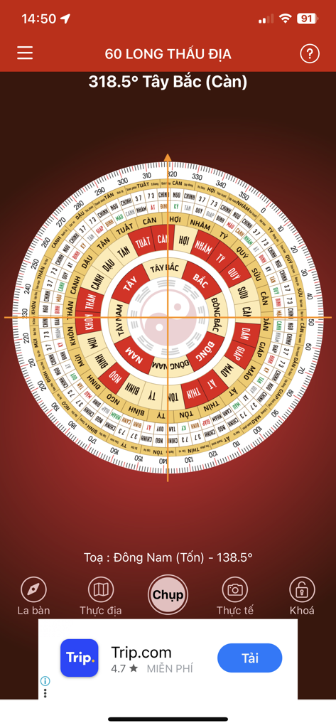 La ban Phong thuy - Laban - Digital Feng Shui compass interface with Vietnamese text showing 24 azimuth positions and Bagua map