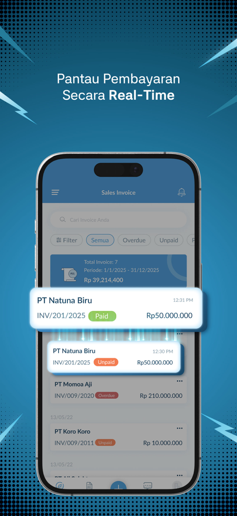 Paper.id: Online Invoicing - Real-time invoice payment tracking dashboard on the Paper.id mobile app showing paid and unpaid statuses