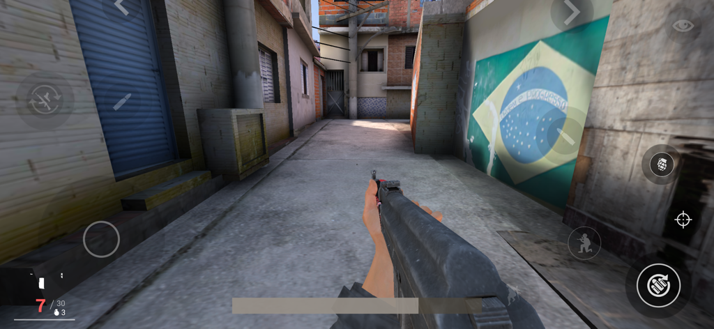 Complexo Favela - First person perspective of a tactical shooter game set in a Brazilian favela alley