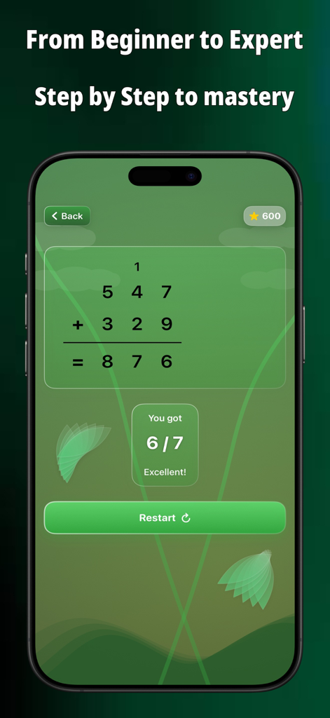 Learn Addition: Math Kids - Interfaz de una aplicación de matemáticas apta para niños que muestra un problema de suma vertical de tres dígitos con un número de acarreo y un mensaje de retroalimentación de progreso.