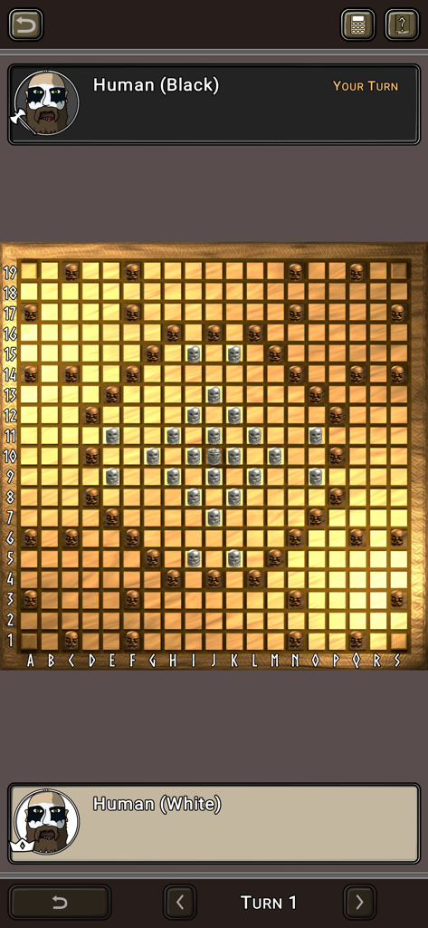 Captura de pantalla del juego de mesa de estrategia vikingo Hnefatafl mostrando una cuadrícula grande con piezas blancas y negras y avatares de personajes temáticos vikingos