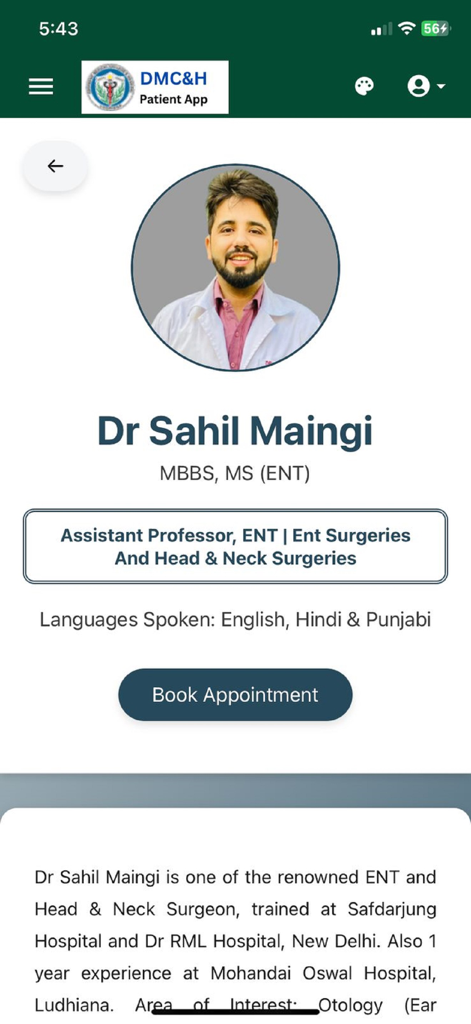 Profilo del Dr. Sahil Maingi sul Patient Portal dell'Ospedale DMC, incluse credenziali e un pulsante per prenotare un appuntamento