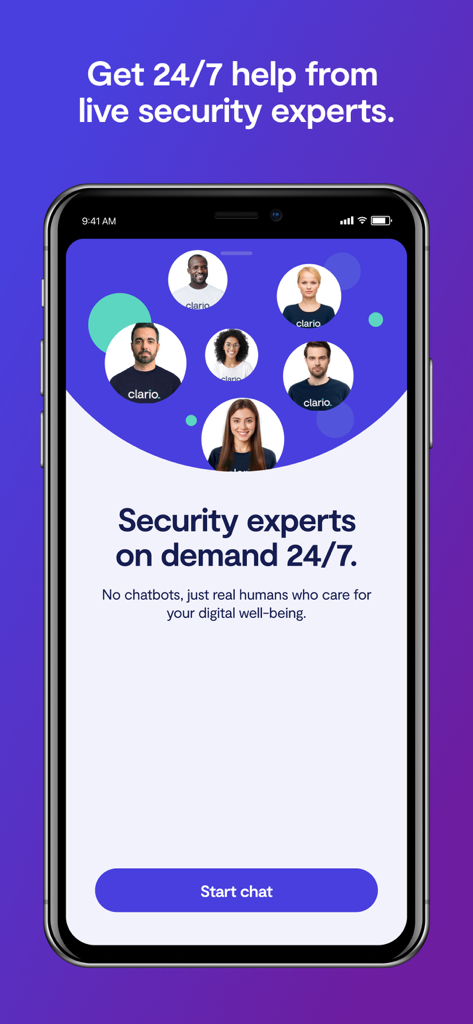 Clarioアプリのスマートフォンスクリーンに、24時間年中無休のライブセキュリティ専門家サポートとチャットが強調表示されています。