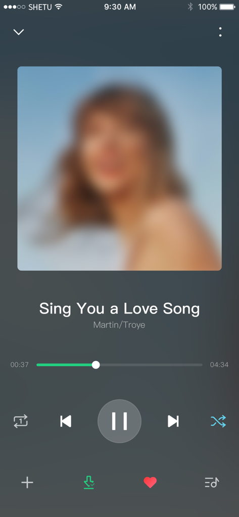 Una captura de pantalla de la aplicación Mp3 Player Offline que muestra la interfaz de reproducción de música con controles e información de la canción.