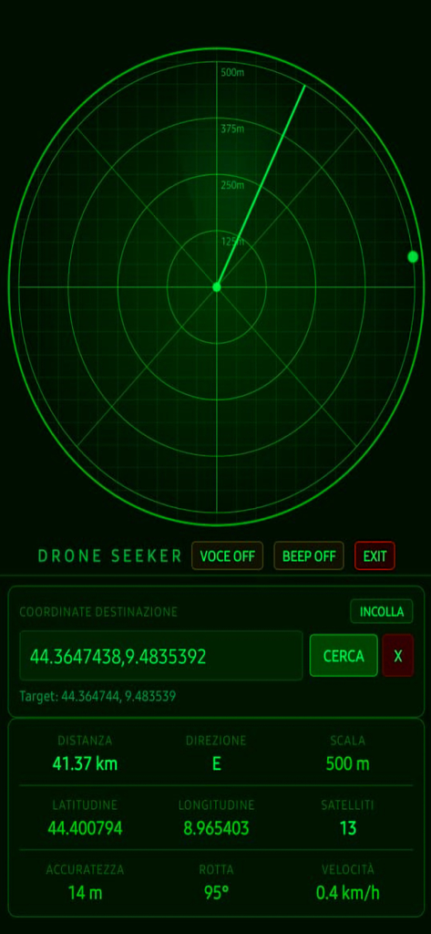 Drone Seeker - Captura de tela do aplicativo Drone Seeker mostrando um radar circular verde com rastreamento de coordenadas GPS e dados de distância