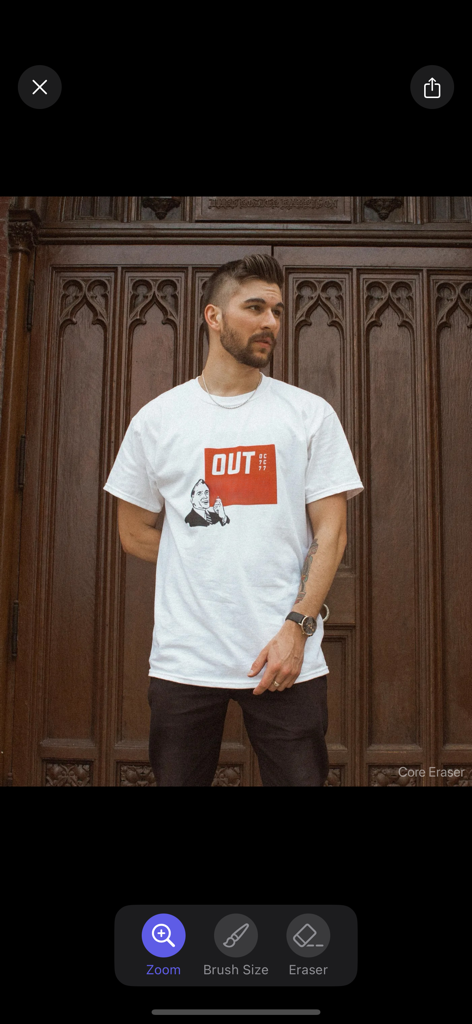 Object Remover - AI Eraser - 확대 브러시 크기와 지우개와 같은 사진 편집 도구가 표시된 모바일 앱 인터페이스, 남자의 초상 사진