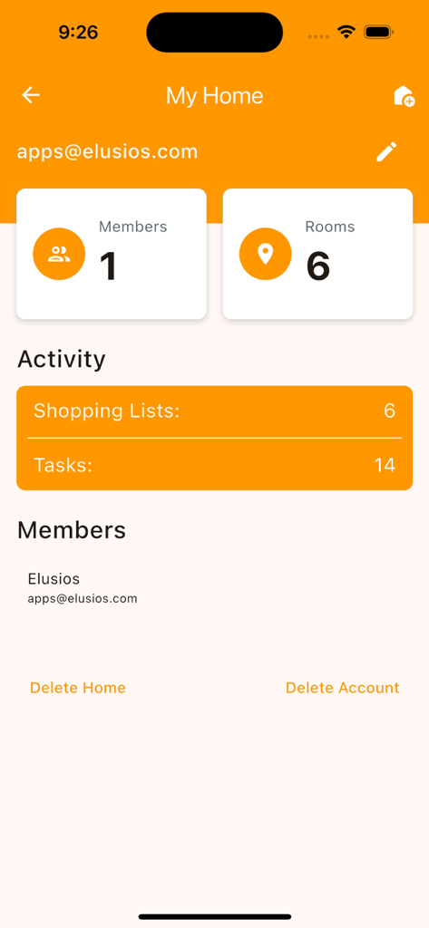 Vista del panel de la aplicación OurHome que muestra los miembros del hogar, las habitaciones y un resumen de la actividad de las listas de la compra y las tareas.