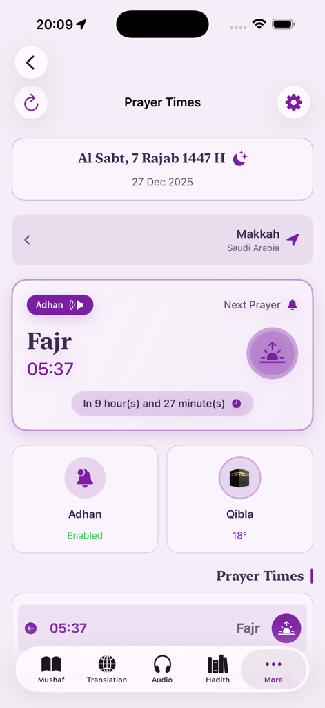 Quran and hadith - クルアーンとハディースアプリの祈りの時間インターフェース。モダンなパープルテーマでファジュルへのカウントダウンが表示されています。