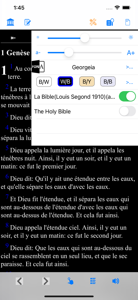 La Bible(Louis Segond 1910) - Interface of the Louis Segond 1910 French Bible app showing font and color customization settings over the text of Genesis.