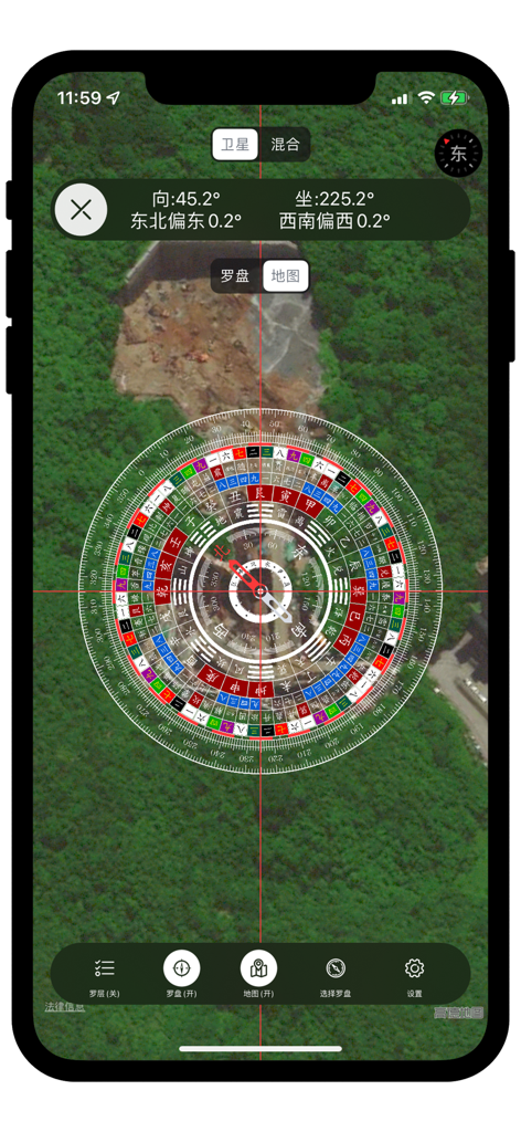 巨峰风水罗盘-指南针奇门遁甲排盘 - A professional digital Feng Shui Luo Pan compass overlaid on a satellite map for precise property orientation.