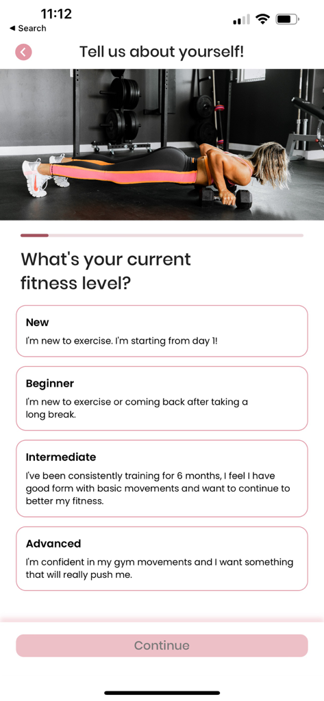 Mamele 앱 온보딩 화면. 초보자부터 고급까지 다양한 옵션으로 현재 피트니스 수준을 묻습니다.