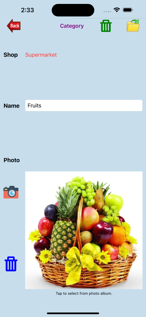 Shopping-List. - Interfaz de la aplicación Shopping-List mostrando una pantalla de gestión de categoría de frutas con una foto de una cesta de frutas.