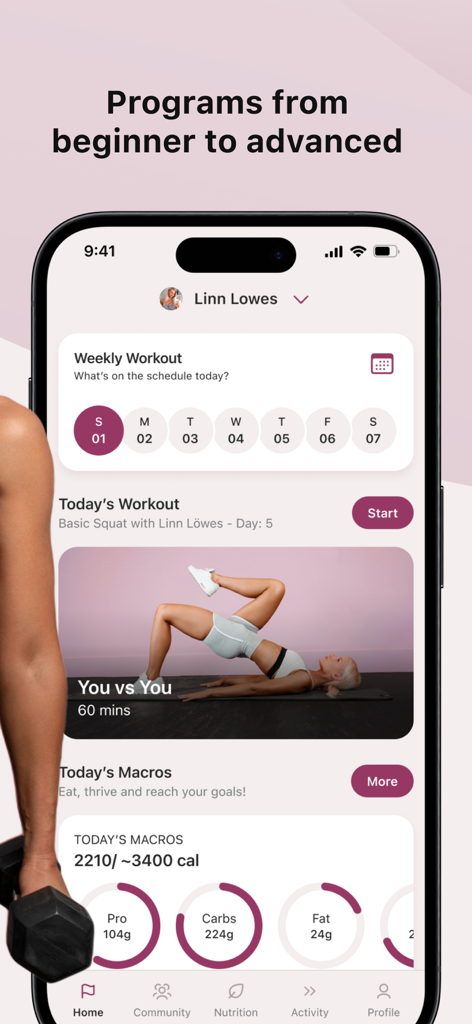 Athli app home screen showing a weekly workout schedule, a training video for squats, and a daily macro nutrient tracker