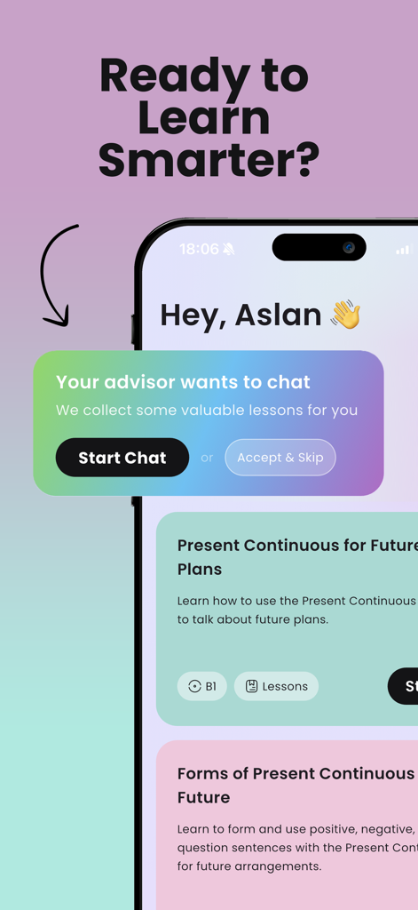 Interfaccia dell'app mobile di Enverson AI che mostra un prompt di chat con un consulente AI e lezioni personalizzate di grammatica inglese