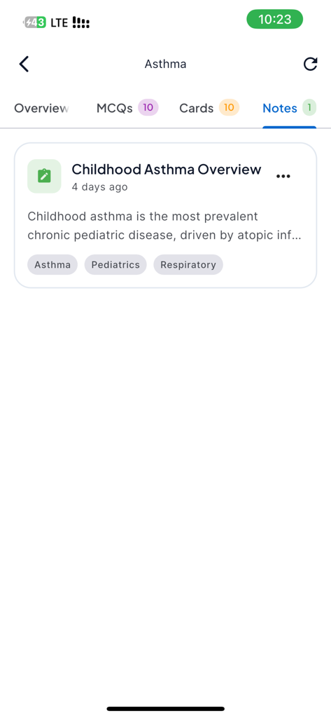 MEDGPTx - Interfaz de la aplicación MEDGPTx que muestra notas de estudio organizadas para el asma infantil