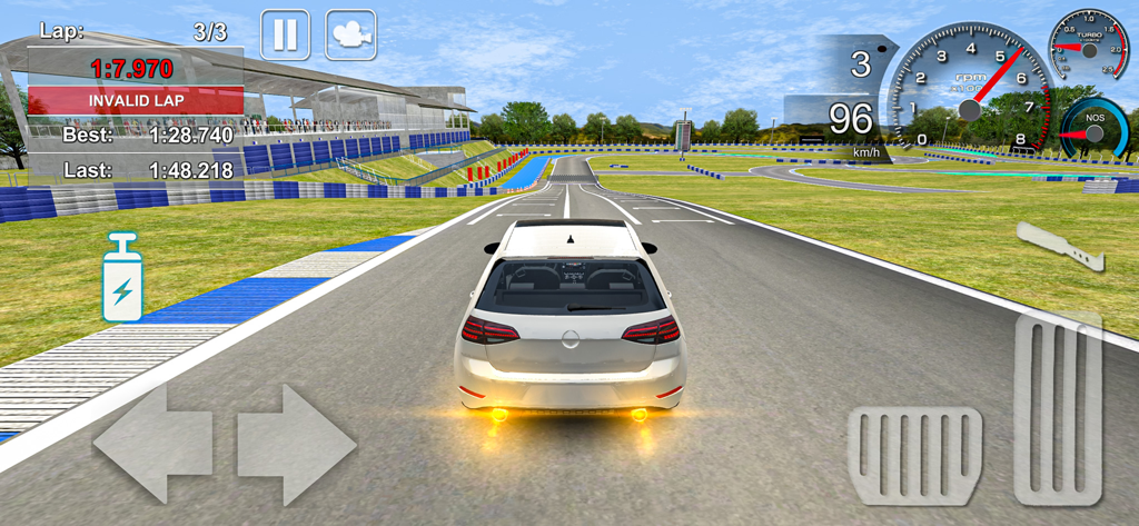 Fast Lap Racing - Gameplay of a white car racing on a circuit track in Fast Lap Racing