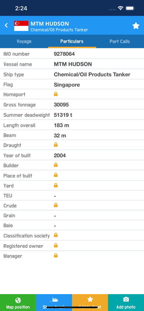 Screenshot of VesselFinder Lite showing ship details and particulars for the MTM HUDSON tanker.