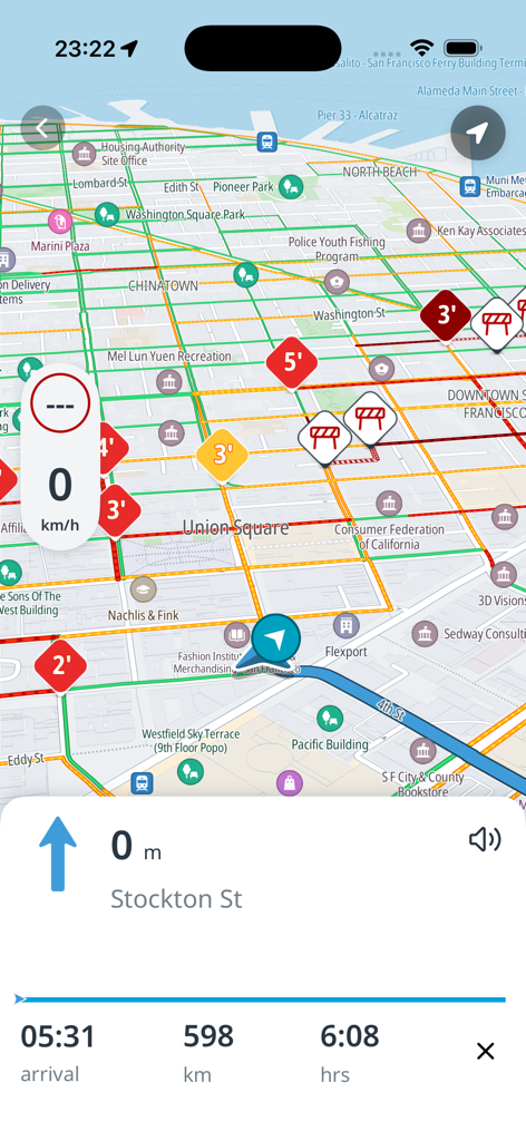 MIVIA 2.0 - Interface de l'application MIVIA 2.0 affichant une carte de navigation GPS avec un itinéraire à San Francisco.