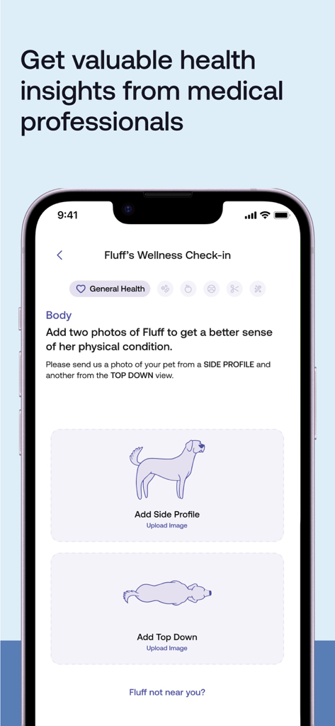 Un écran mobile de l'application Pawp montrant une page de contrôle du bien-être où les propriétaires d'animaux téléchargent des photos pour des évaluations de santé.