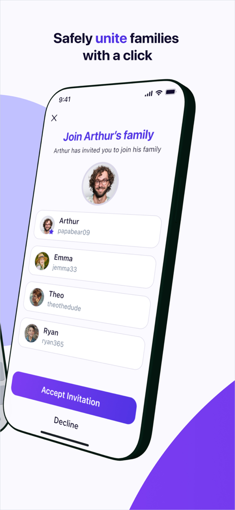 Private family invitation screen on KINDER Messenger app