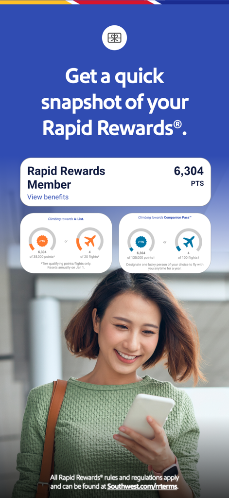女性がSouthwest Airlinesアプリを使用して、Rapid Rewardsポイントとステータス進捗状況を確認しています。