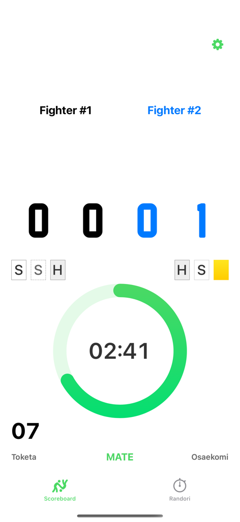 A digital judo scoreboard interface showing match time and scores for two fighters