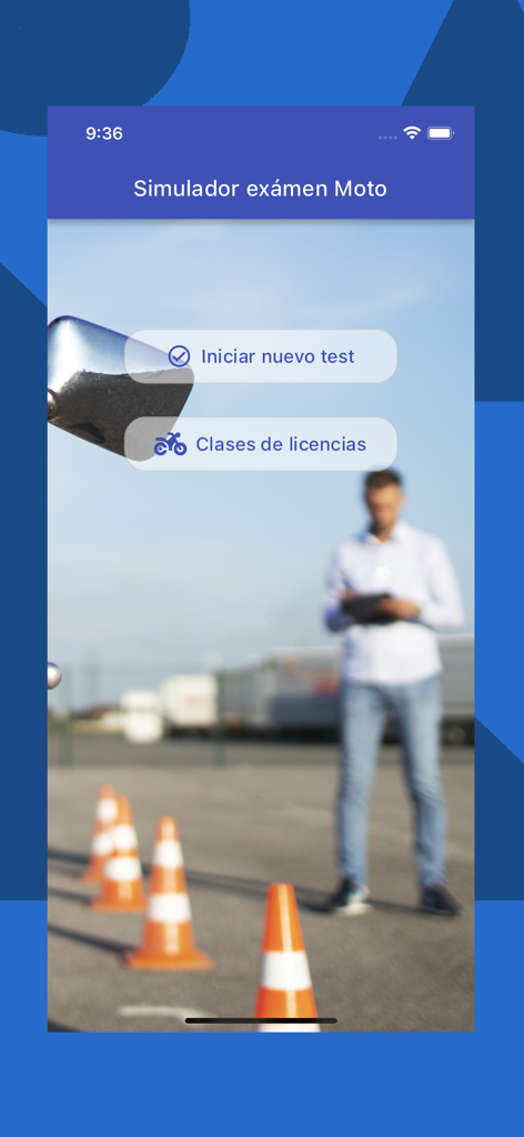 Examen de conducir Motos - Menú principal de la app simuladora de examen de conducir de motos mostrando opciones de iniciar examen y clase de licencia en español
