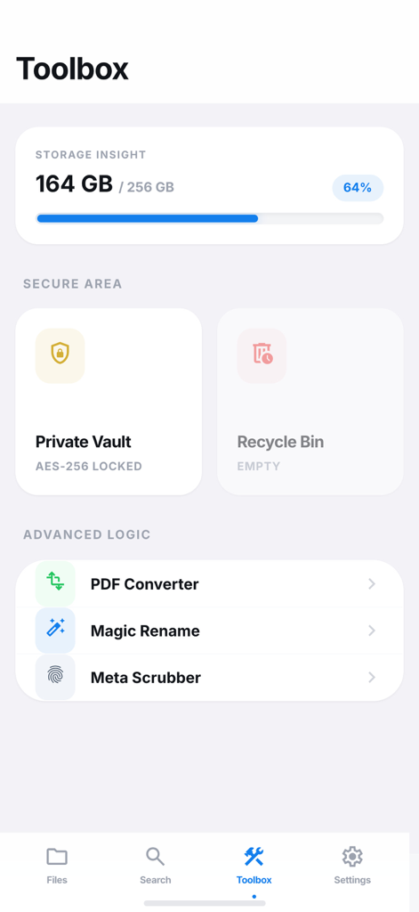 File Tools - File Manager - Interfaccia della cassetta degli attrezzi dell'app File Tools che mostra l'utilizzo dello spazio di archiviazione, la cassaforte privata e le funzionalità avanzate di elaborazione dei documenti