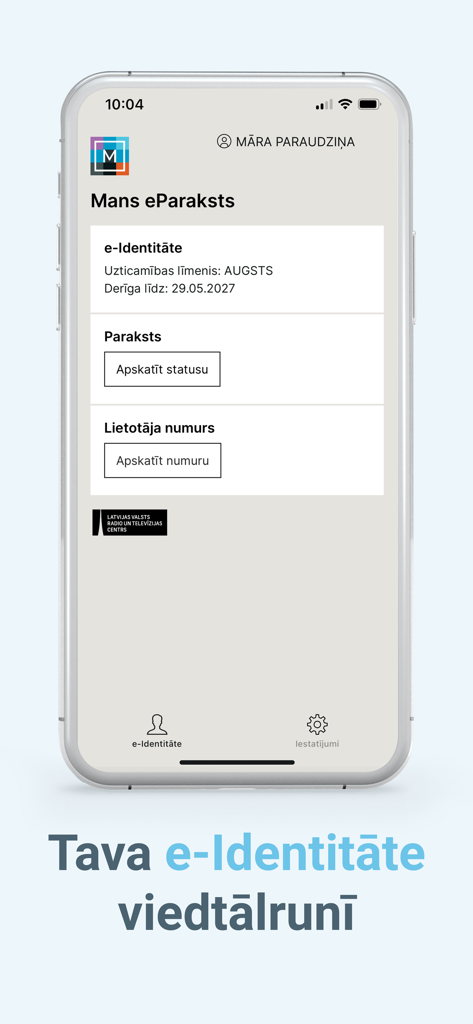 eParaksts mobile app interface showing user identity and signature status options