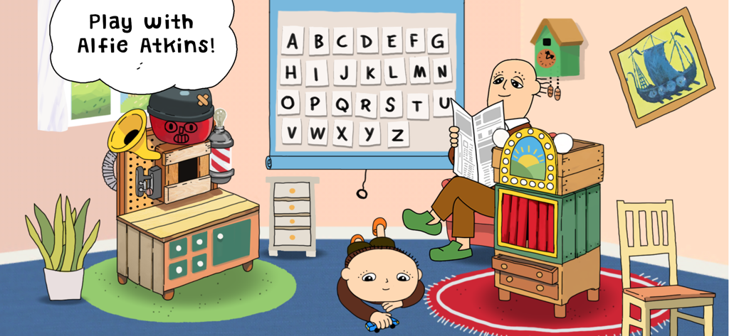 Alfie Atkins in una stanza dei giochi con un grafico dell'alfabeto e macchine giocattolo educative