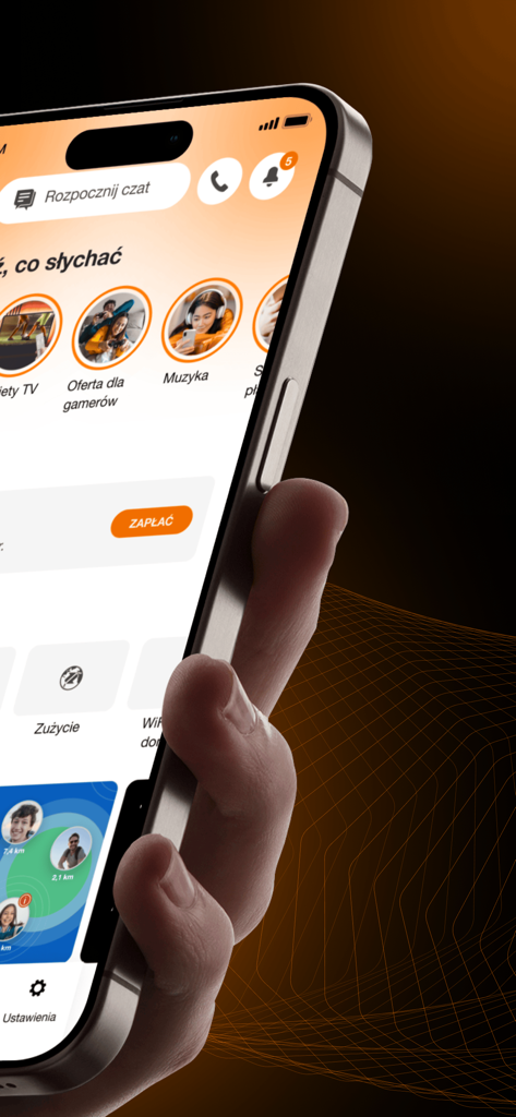 Mój Orange - Una mano sosteniendo un smartphone que muestra el panel de la aplicación Moj Orange con gestión de servicios y opciones de pago