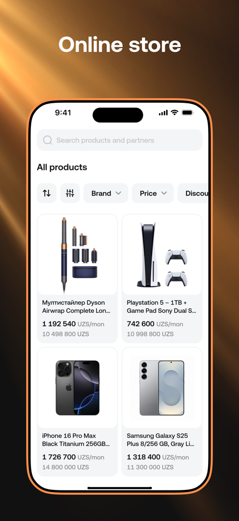 IMANUM app online store featuring electronics and monthly installment payment options.