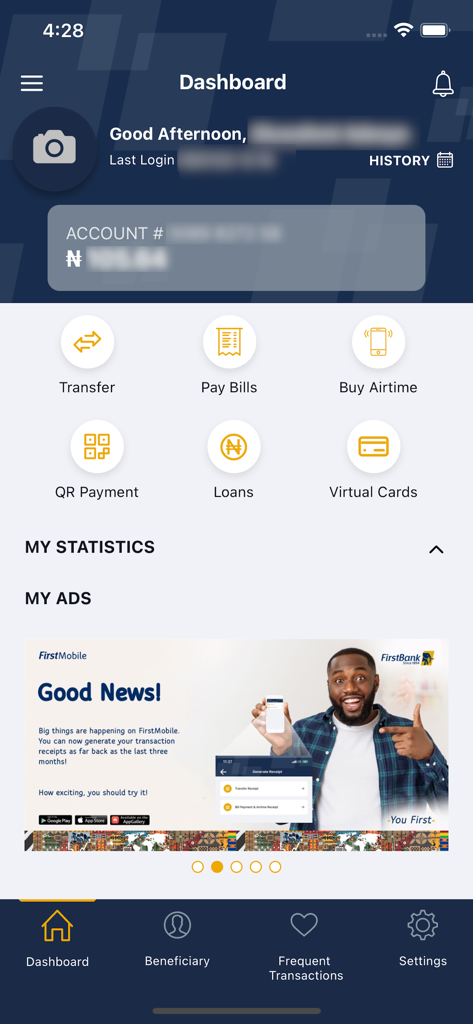 口座残高と金融サービスが表示されたFirstMobileバンキングアプリのダッシュボードインターフェース