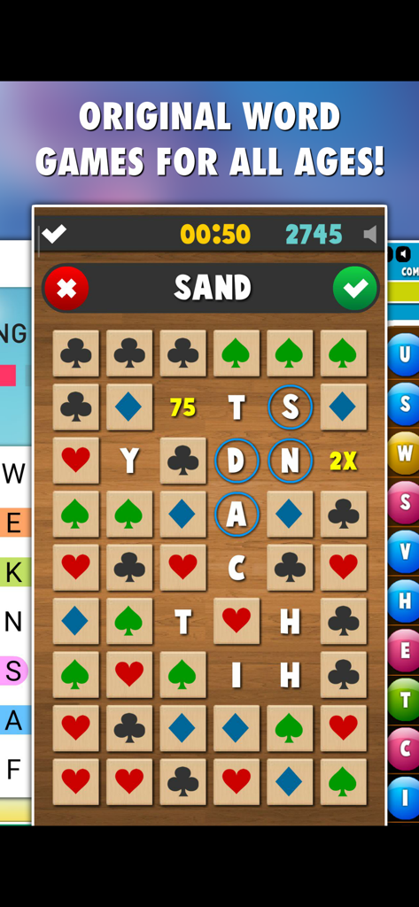 Word Games 101-in-1 - Captura de pantalla de la app móvil que muestra un puzzle de sopa de letras con fichas de letras de madera y símbolos de palos de cartas deletreando la palabra 'sand'.