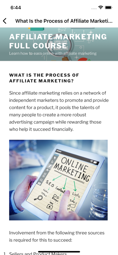 Uma tela do aplicativo Curso de Marketing de Afiliados explicando o processo de marketing online com um diagrama descritivo.