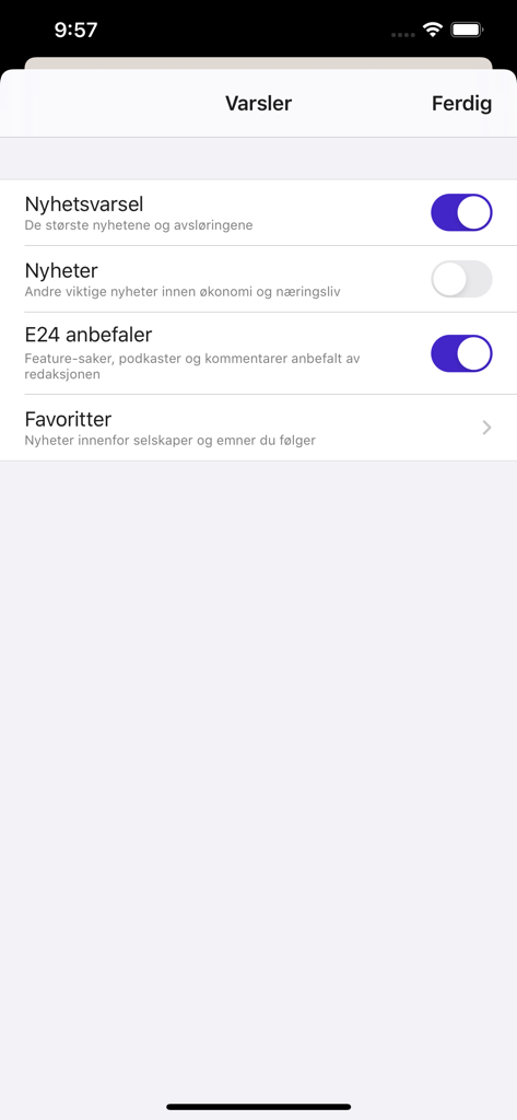 E24 - nyheter om økonomi - Écran des paramètres de notification dans l'application d'actualités financières E24 montrant des interrupteurs pour les alertes d'actualités et les recommandations