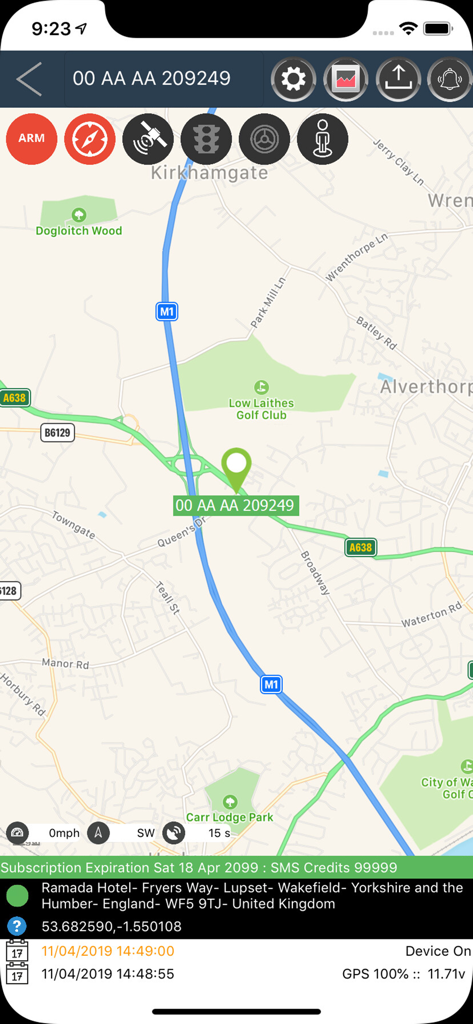 Interface do aplicativo Track Server mostrando a localização do dispositivo GPS ao vivo em um mapa