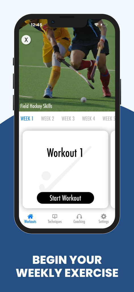 Interfaz de la aplicación Field Hockey Training mostrando un horario de ejercicios semanal y un botón de inicio.