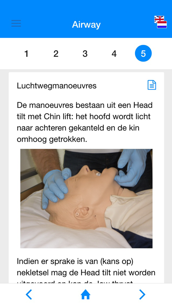 ABCDE app - Interface of the ABCDE medical app demonstrating a head tilt and chin lift maneuver on a training mannequin.