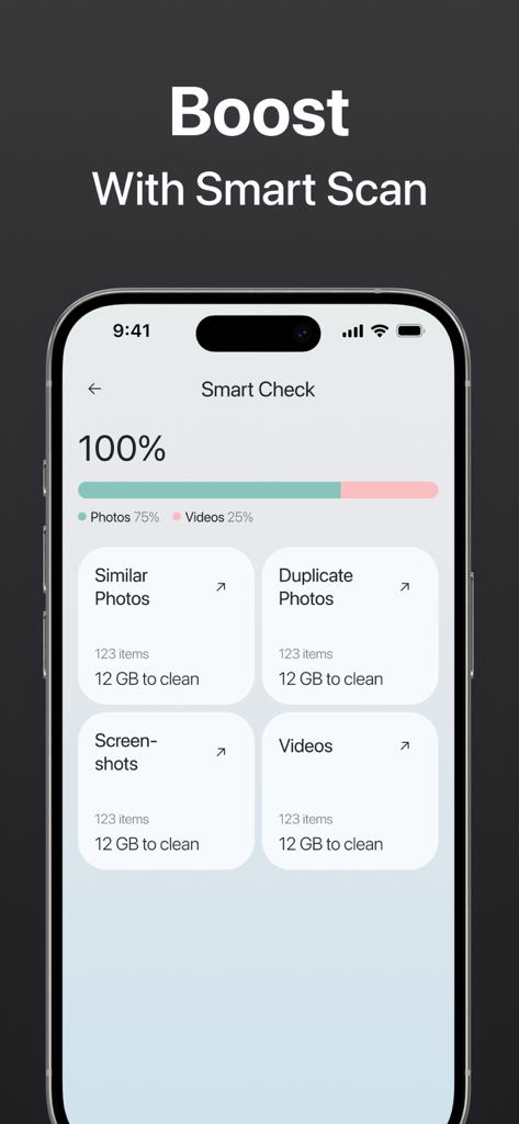 Interfaz de la aplicación Wipely que muestra un resumen de escaneo inteligente con categorías para eliminar fotos similares, duplicados y capturas de pantalla