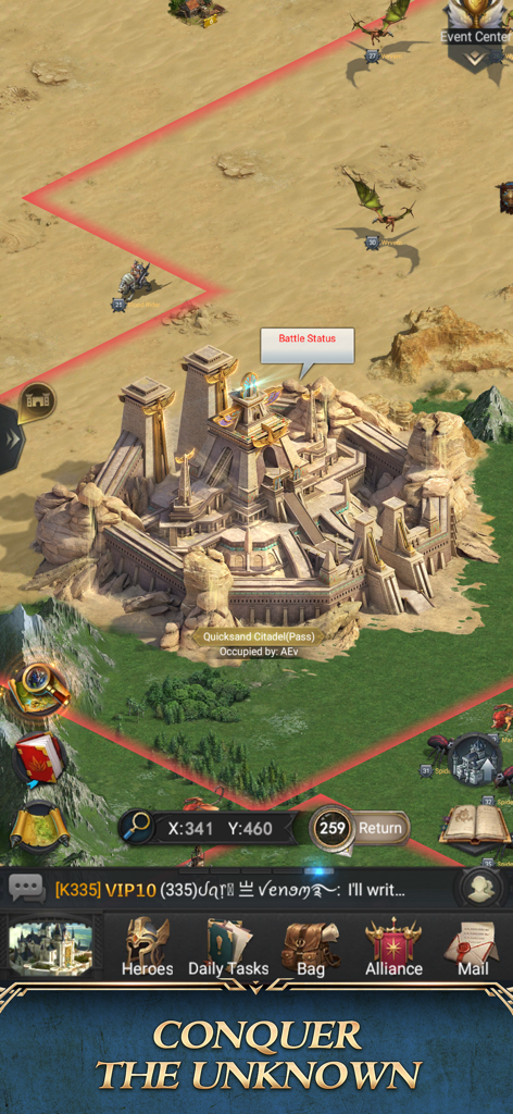 날아다니는 와이번과 함께 사막 지도에 있는 유사 요새를 보여주는 Rise of the Kings 게임 플레이 스크린샷