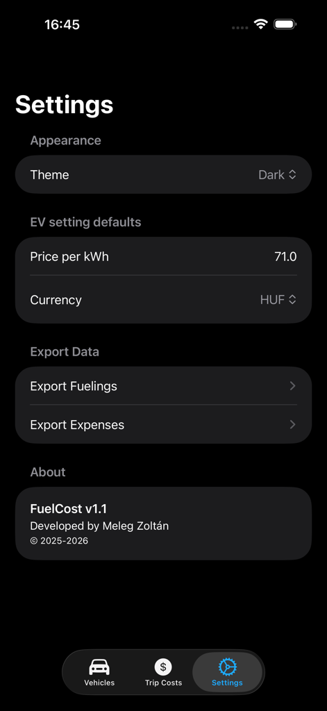 fuelcost.eu - Página de configuración de la aplicación FuelCost con opciones predeterminadas de precios de vehículos eléctricos y exportación de datos.