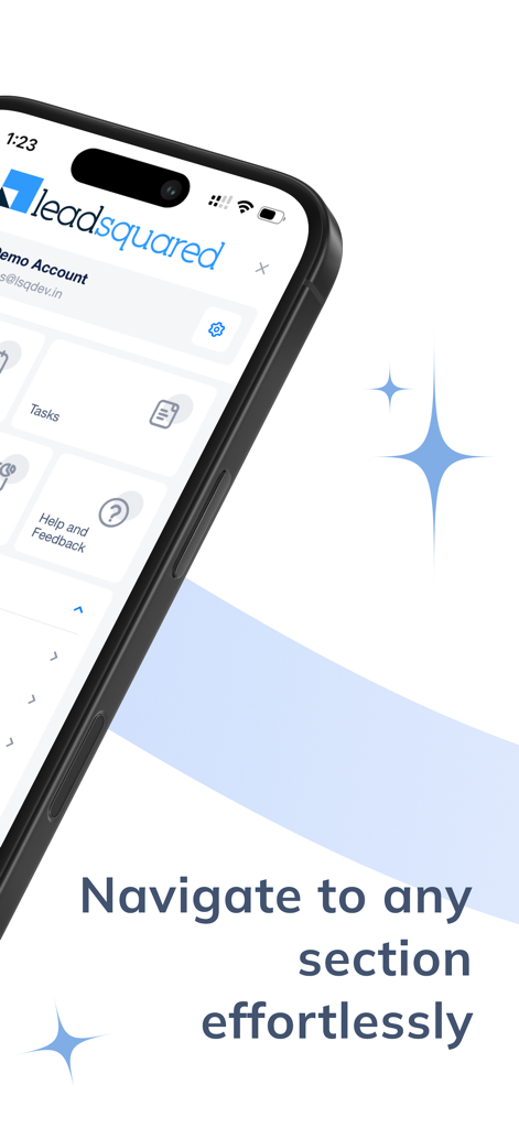 Captura de tela móvel do aplicativo LeadSquared CRM destacando recursos de navegação e gerenciamento de tarefas.